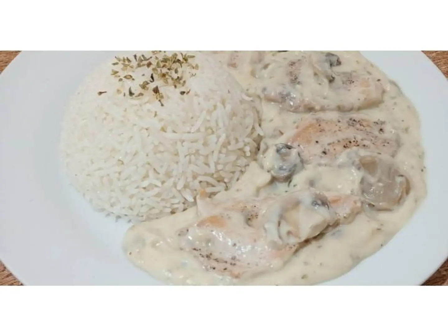 تشيكن كريمة مشروم