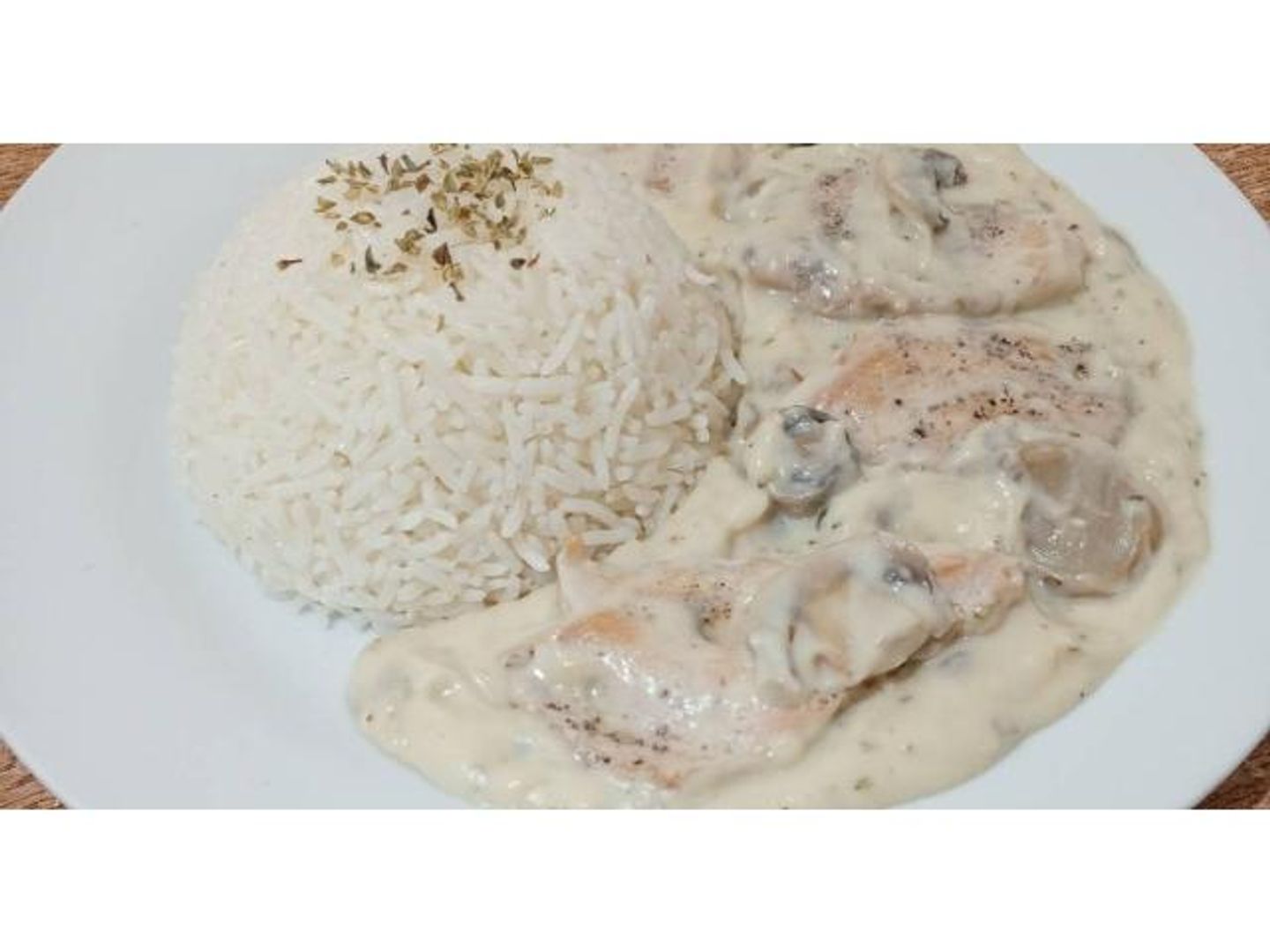 تشيكن كريمة مشروم