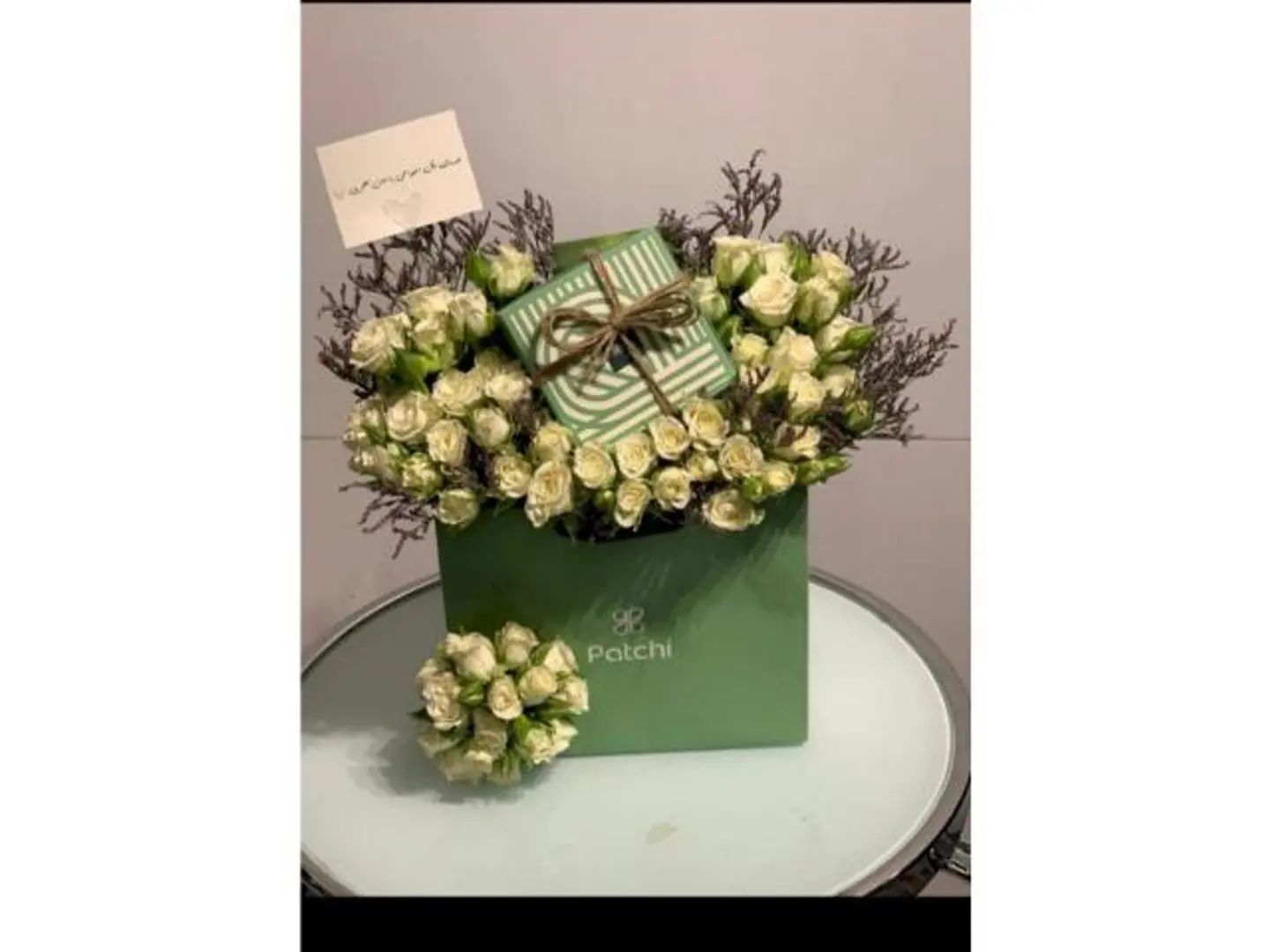 ورد بيبي روز مع شوكولا باتشي