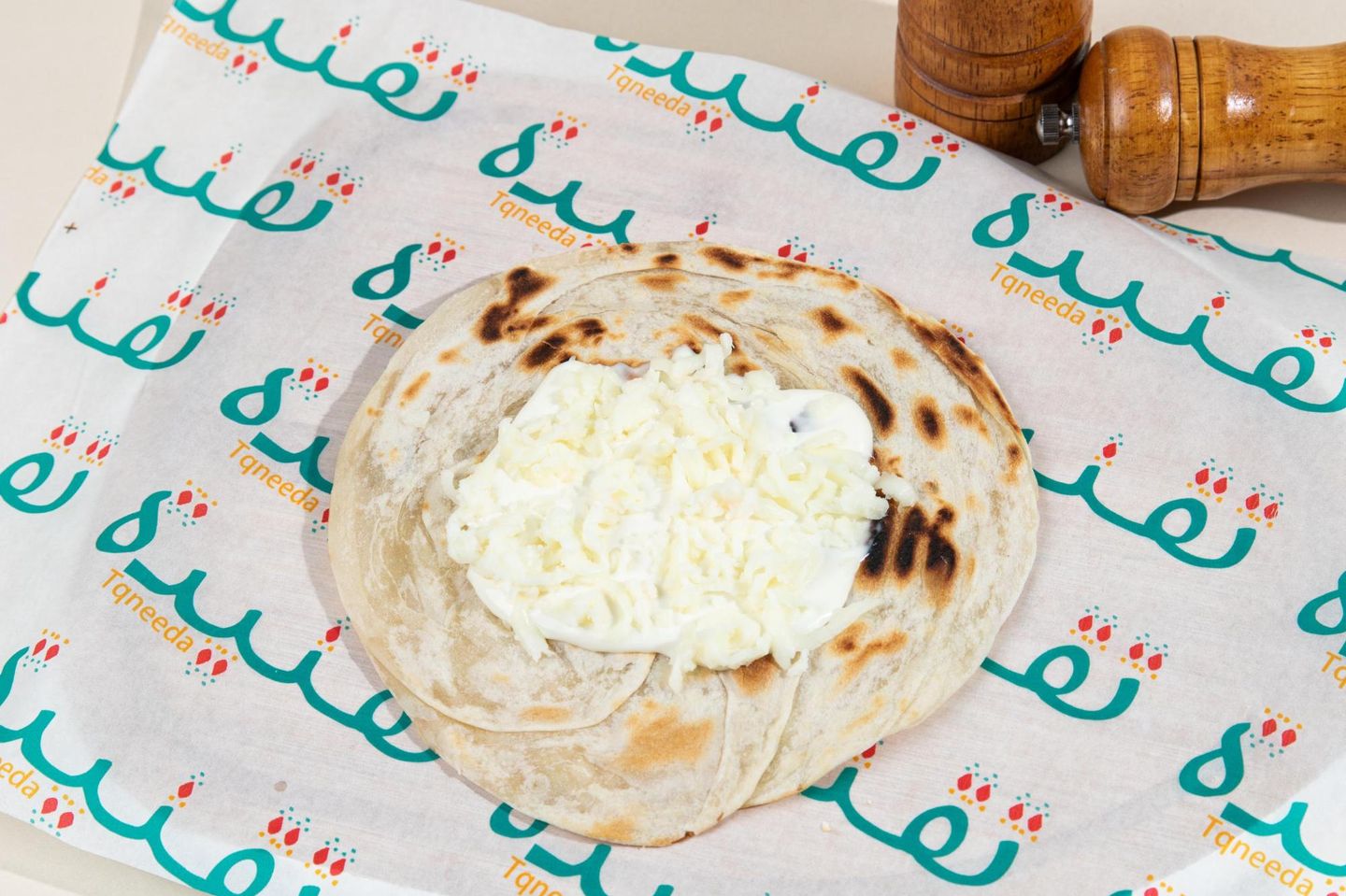 شباتي بالجبن السائل والموزاريلا