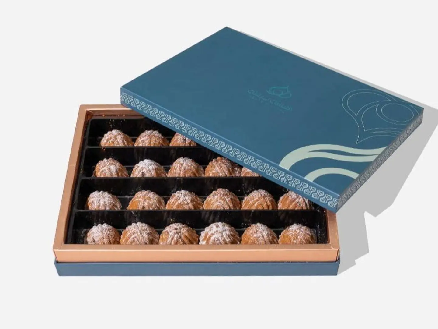 Crispy Maamoul Sprinkled With Roasted Milk