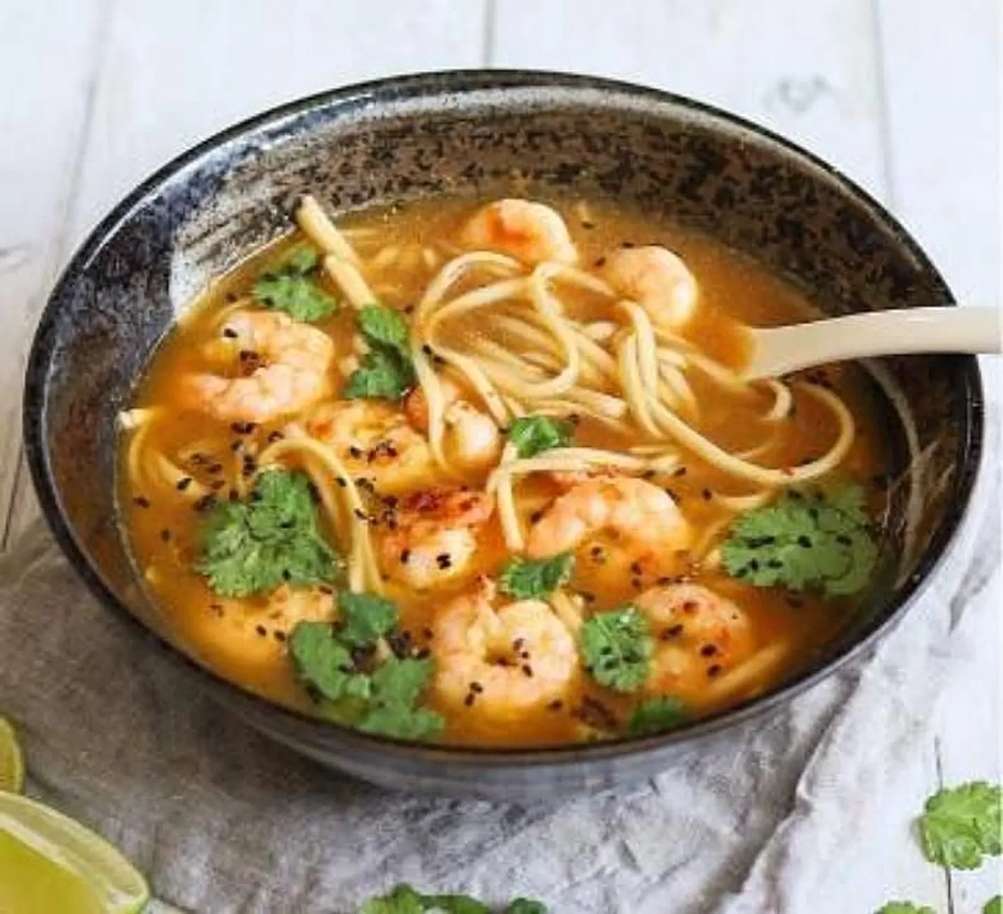 شوربة روبيان قوس قزح