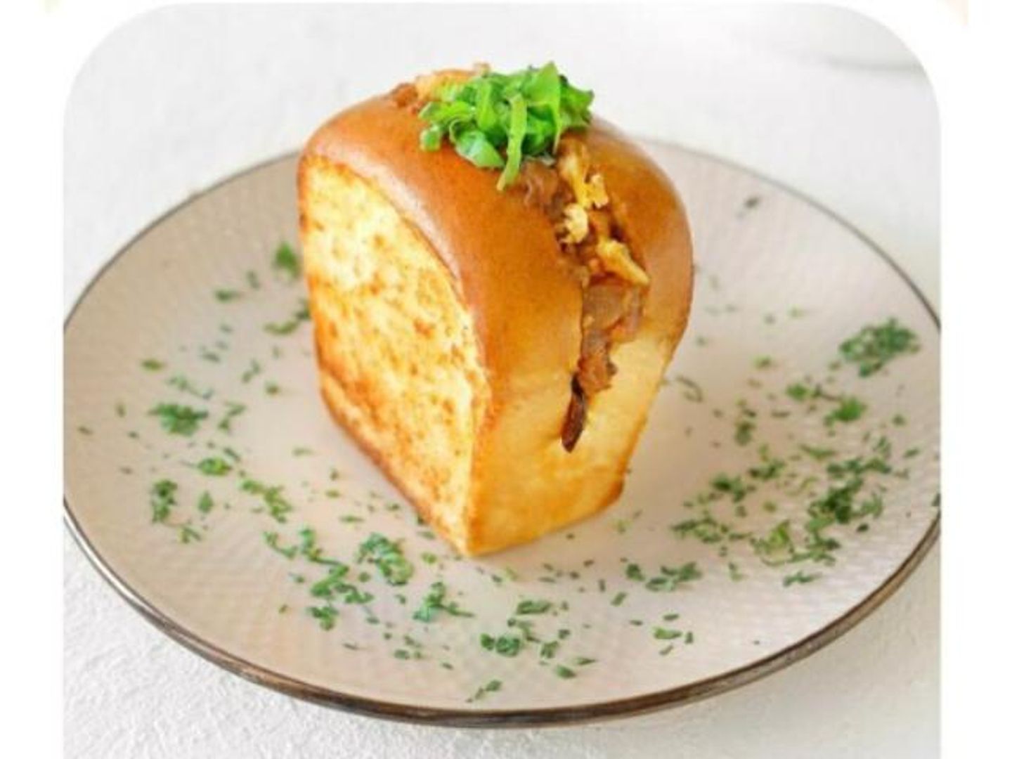 Halloumi Brioche