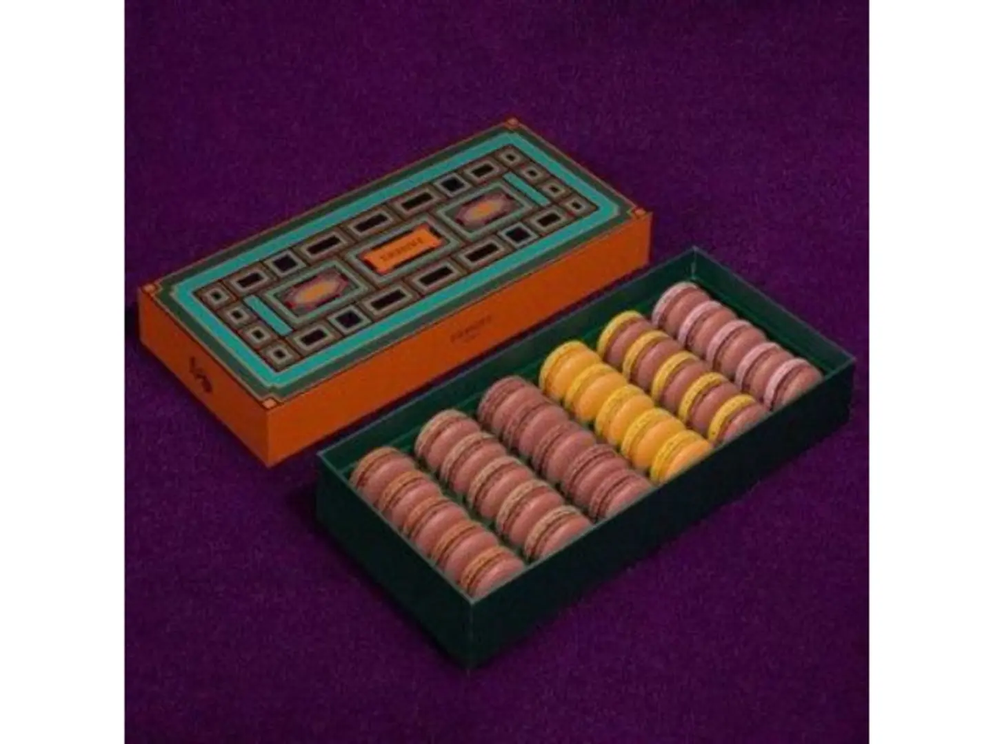 ماكرون كبير