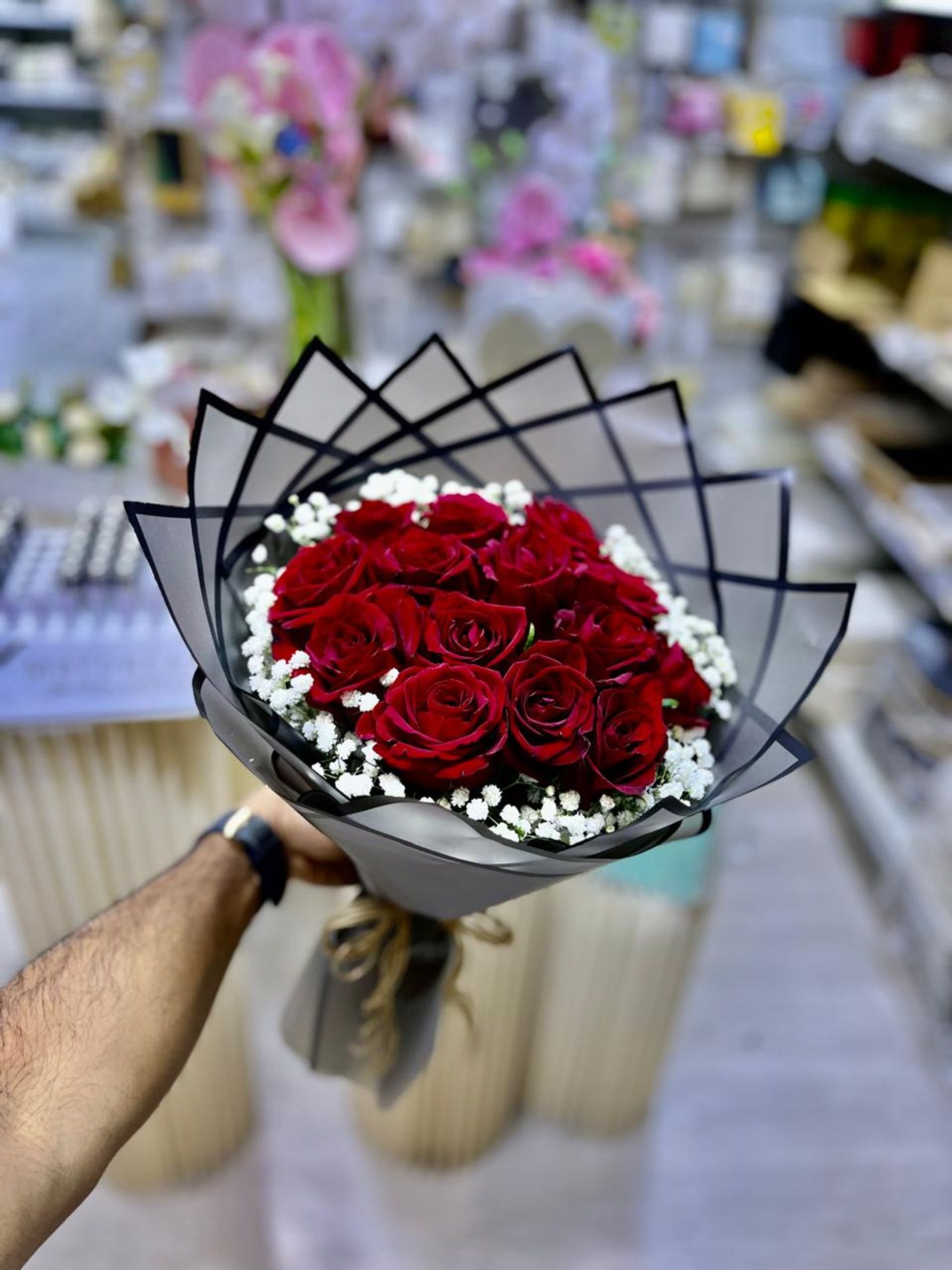 ريد روز باطراف جبسفليا