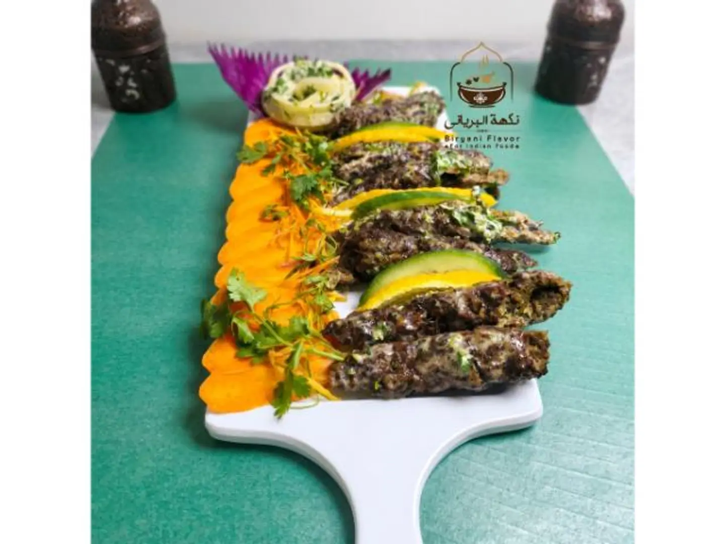 طبق كباب سيخ لحم