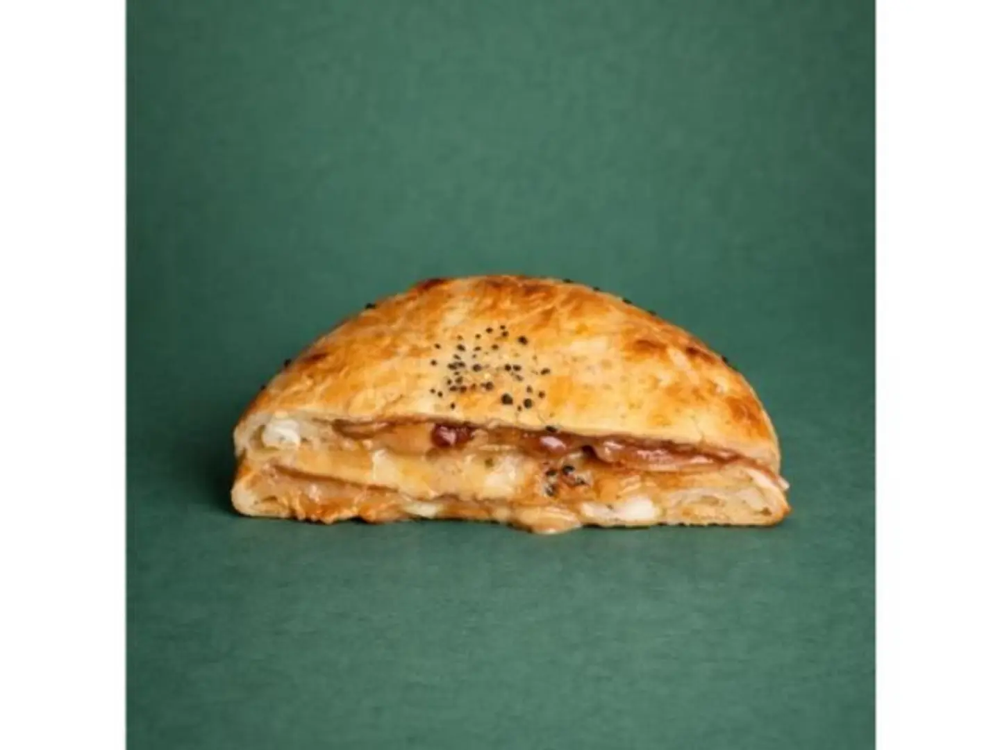 Al Taybeen Cheese Pie