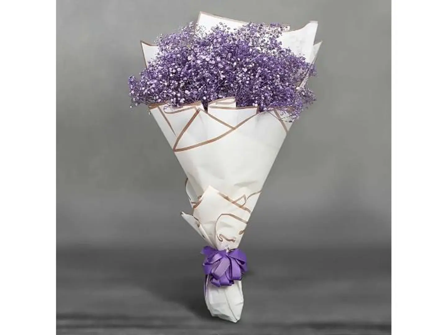 باقة الجيبسو البنفسجيه