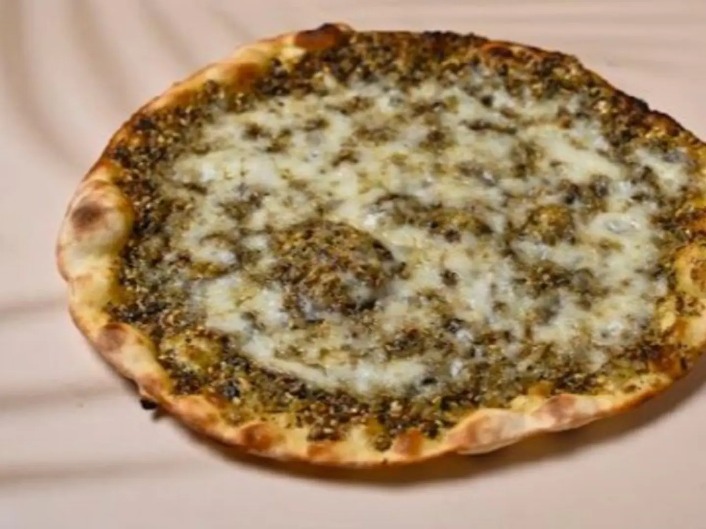 زعتر بالجبن