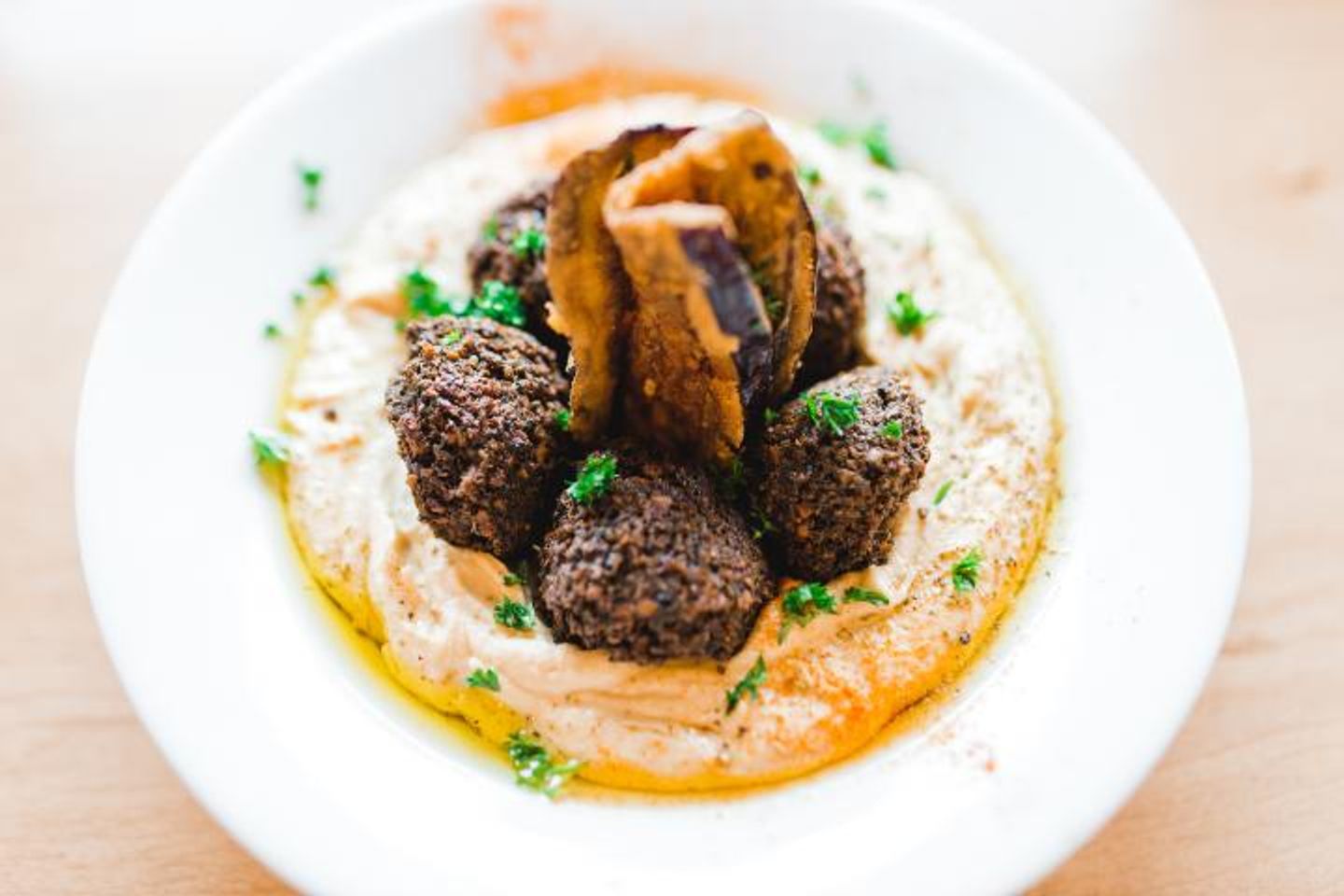 Falafel Hummus