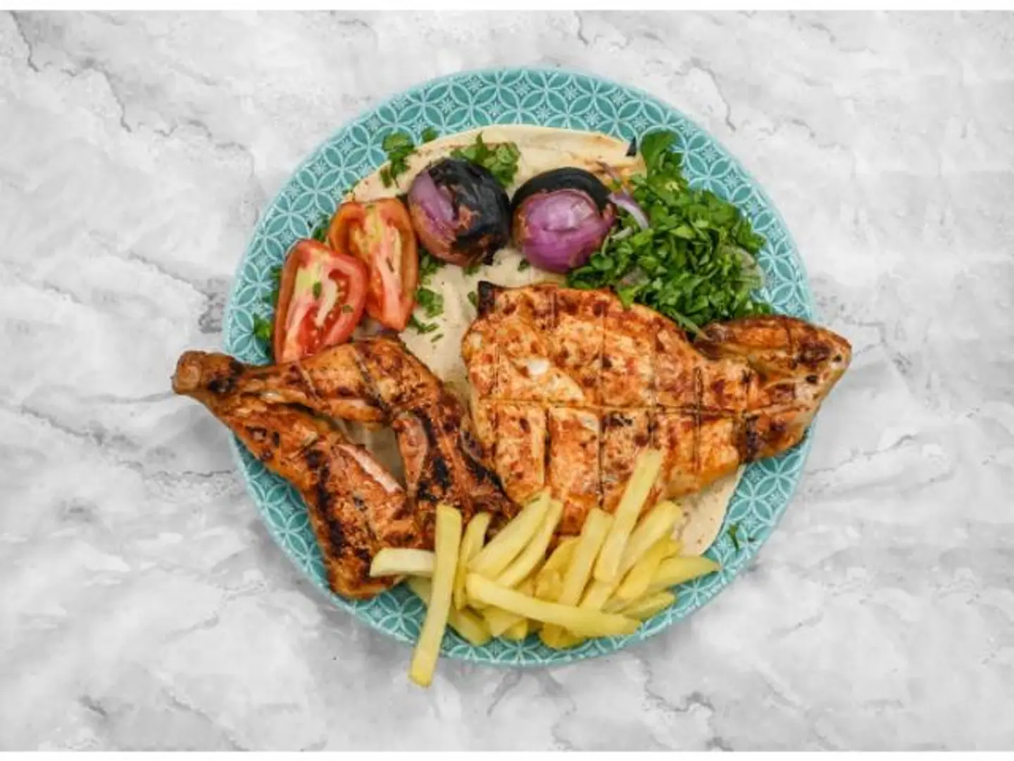 مسحب دجاج عالفحم