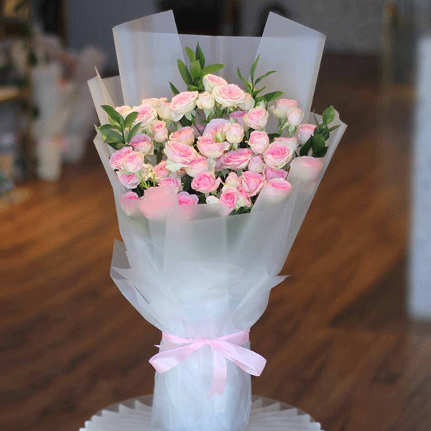 B7   Baby Rose Pink Bouquet