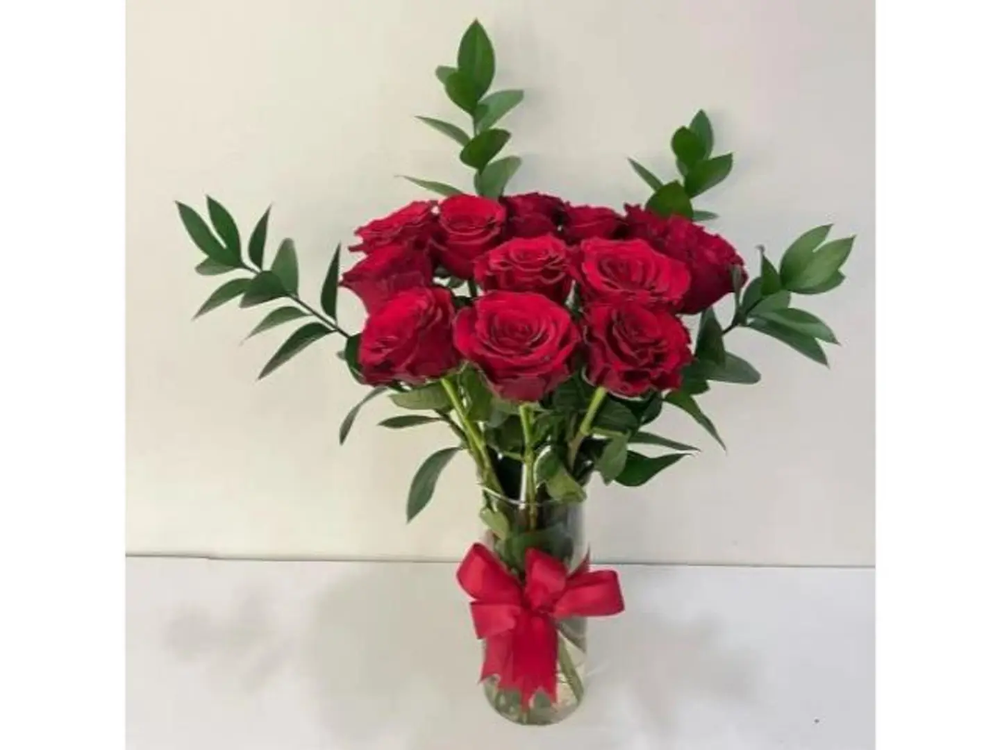 فازه كل لحظة معك تجعلني أشعر بأني على قمة العالم