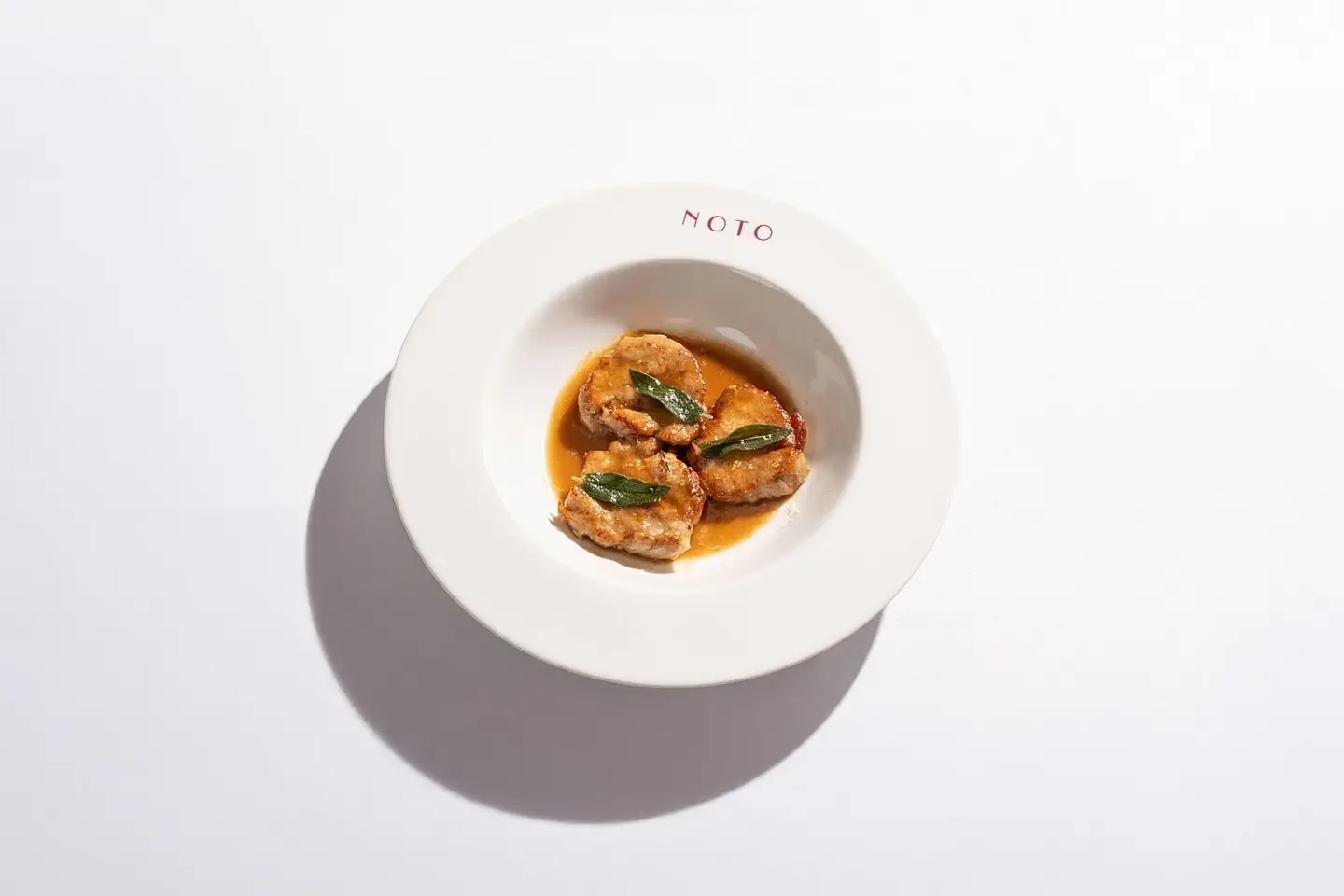 لحم العجل بالليمون