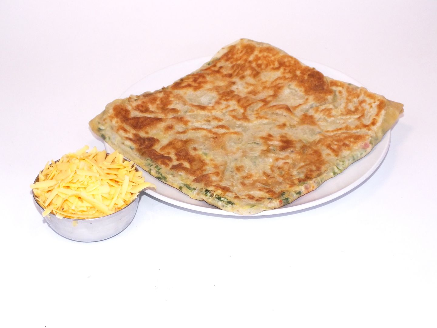 مطبق لحم وجبن