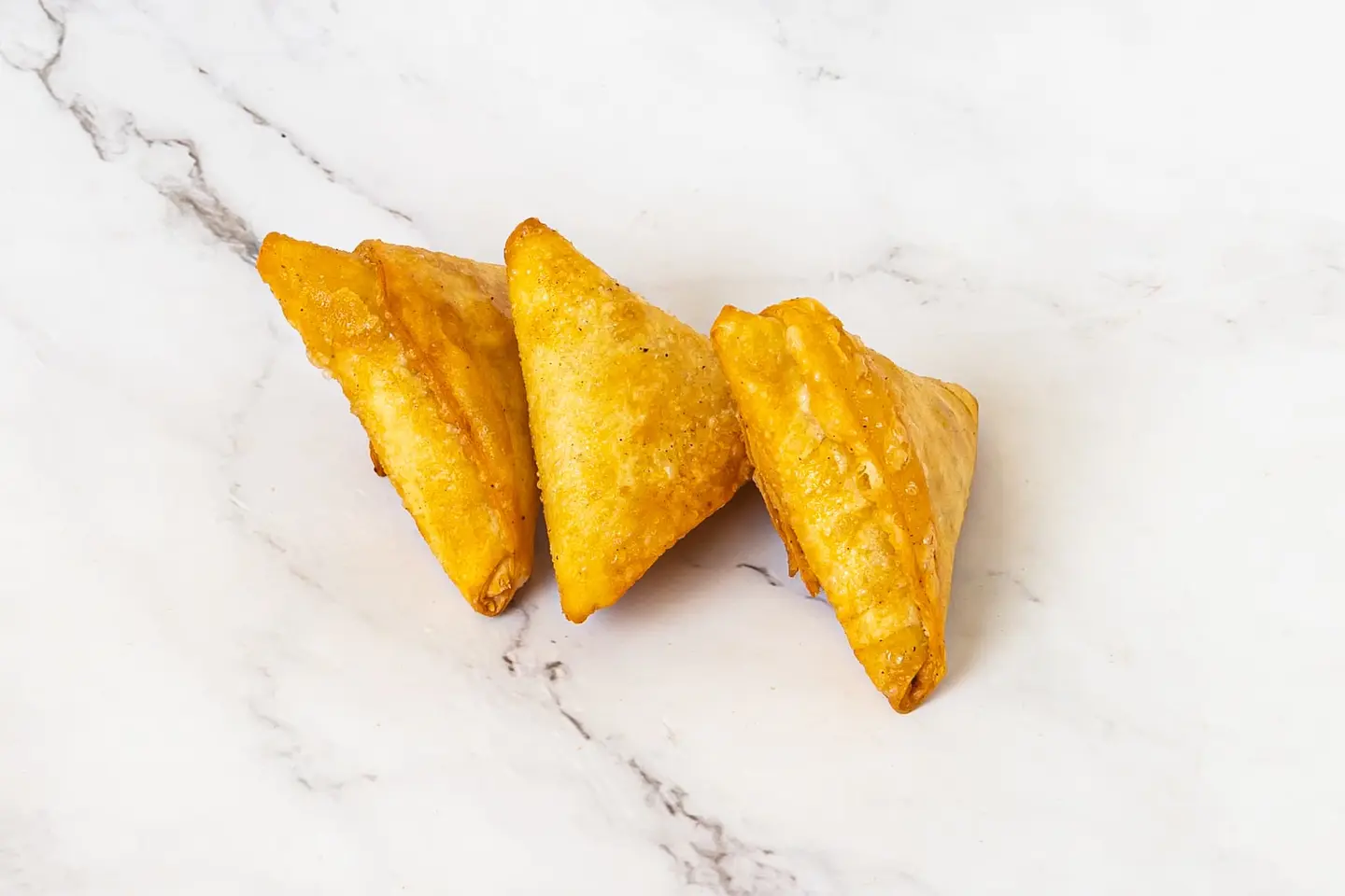 سمبوسه بر جبن