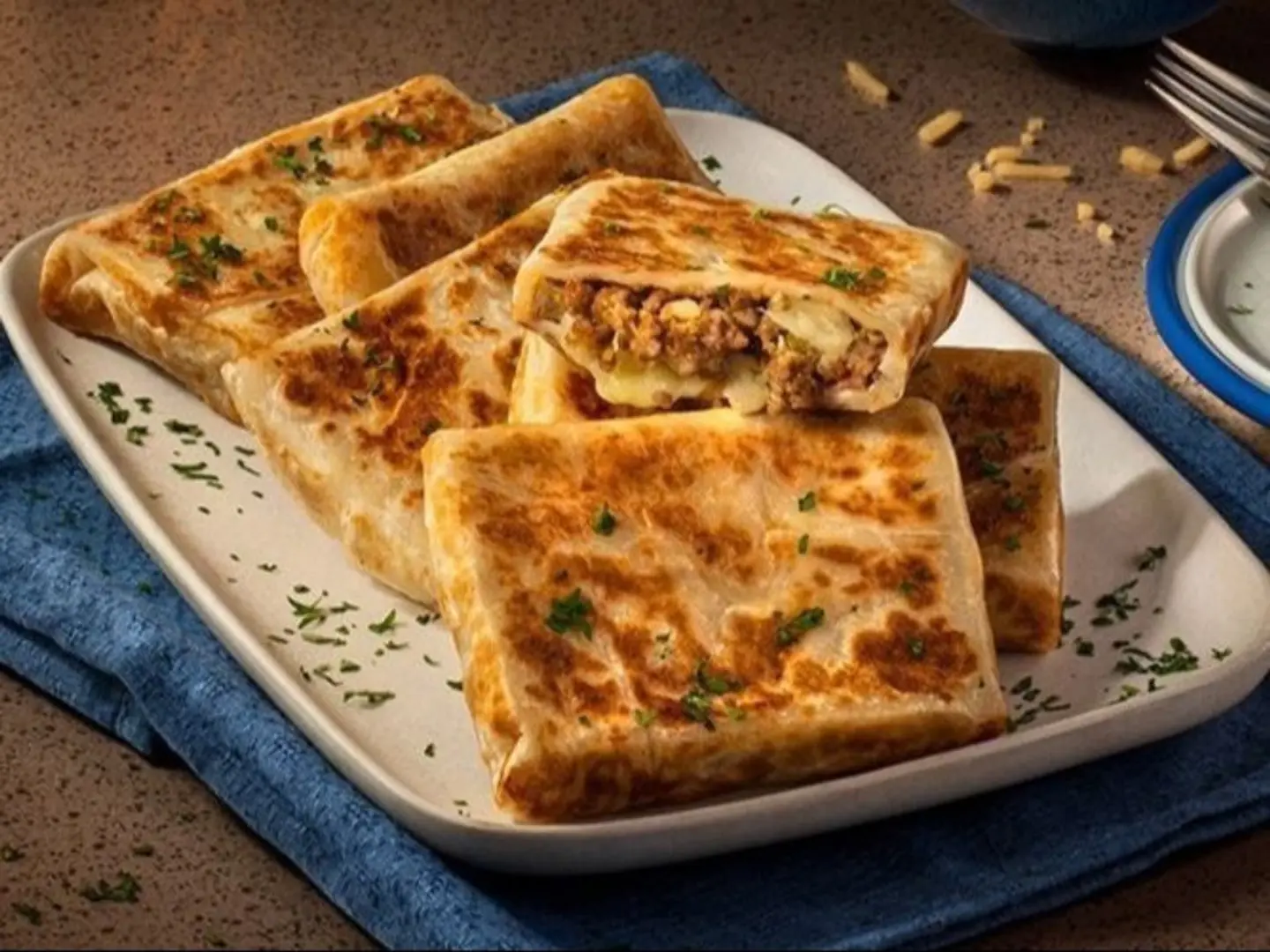 Sweet Mixed Cheese, Cream, Banana