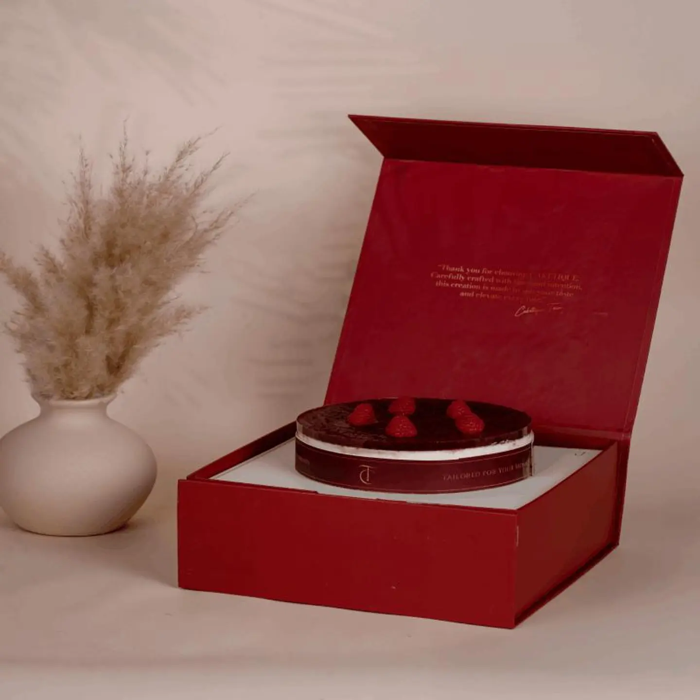 تشيز كيك توت أحمر صغير