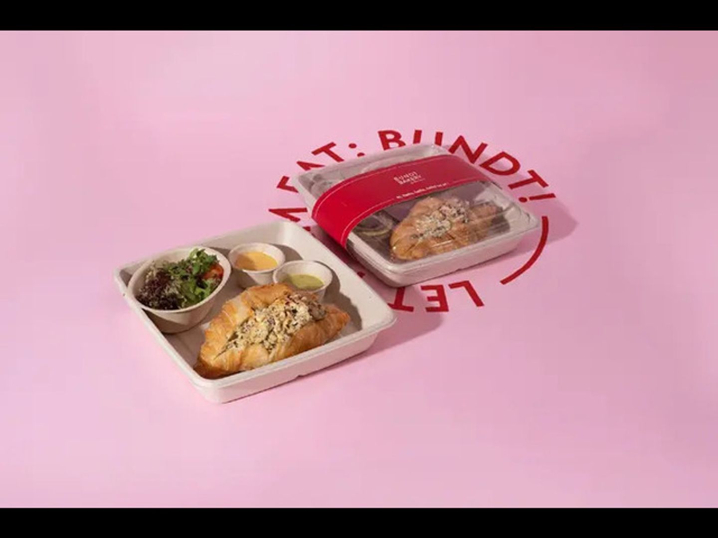 سكرمبلد كرواسون: (ترفل)