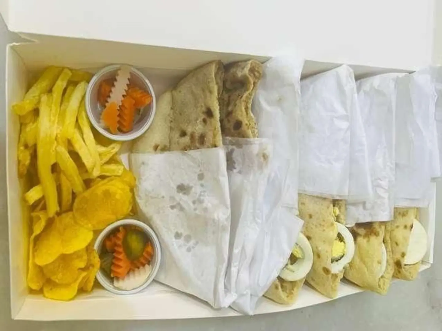 4 Mixed Sandwiches Box For Two People