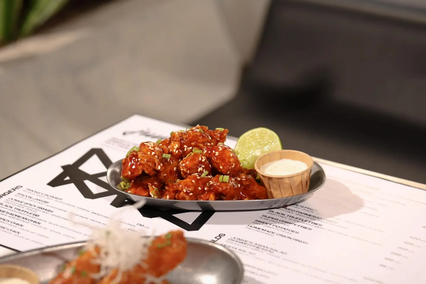 كوريان تشكن بايتس