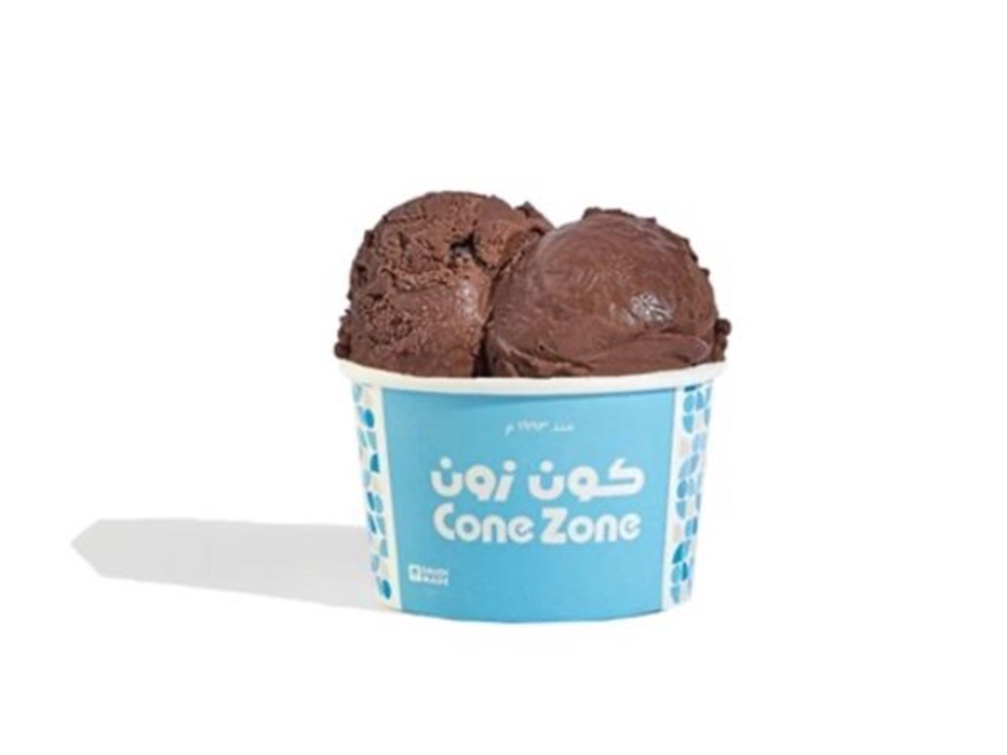 آيس كريم وسط