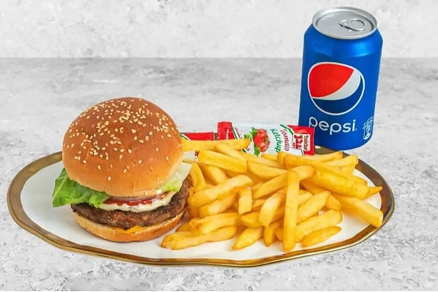 وجبة برجر لحم