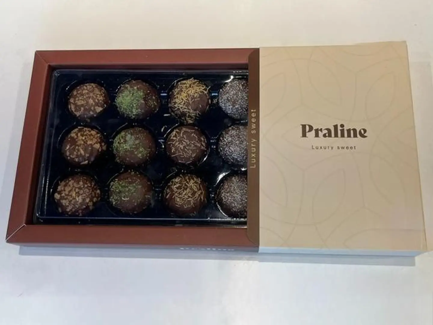 Medium Choco Pop Box