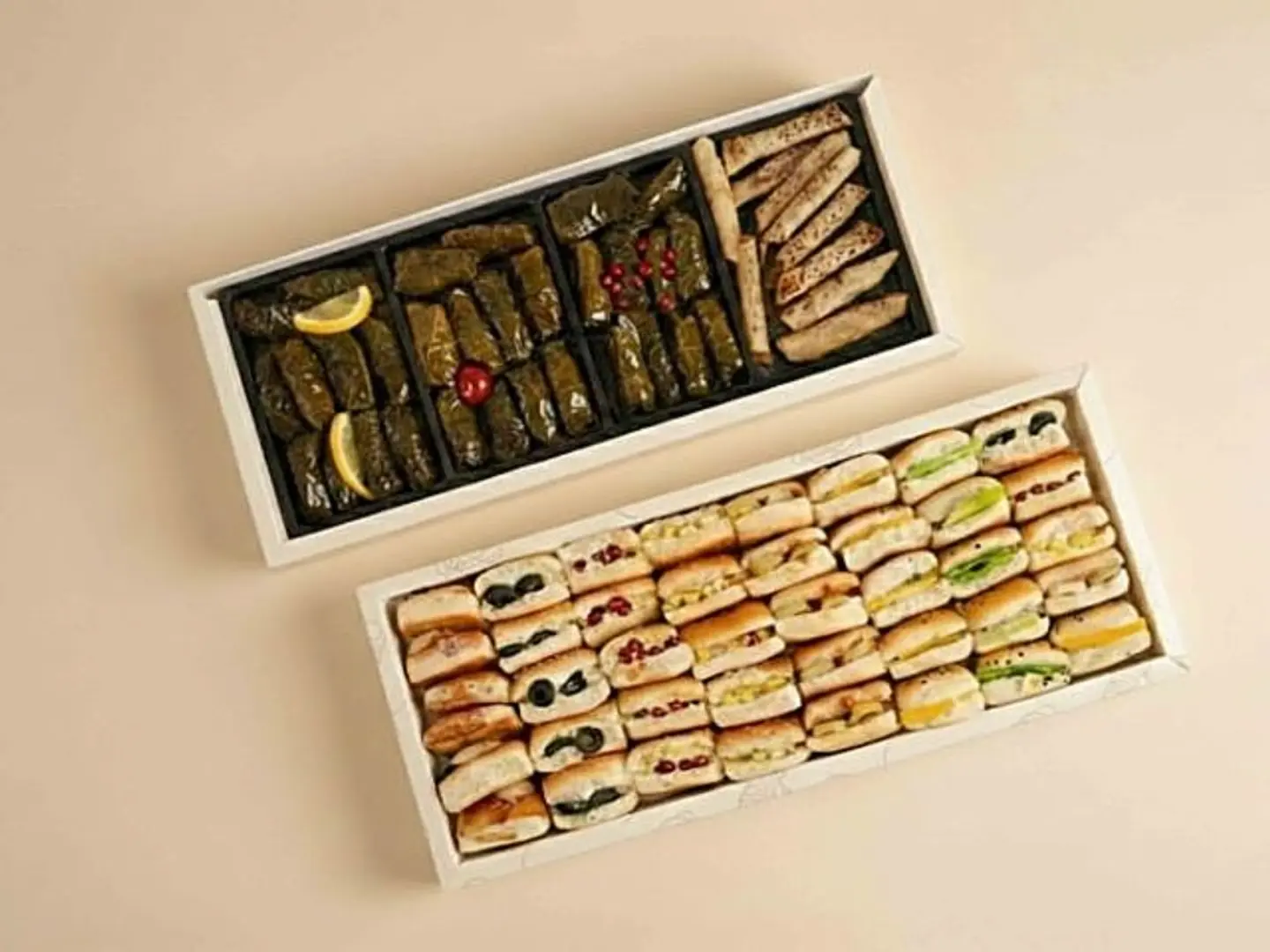 بوكس فطاير كبير + بوكس ورق عنب كبير