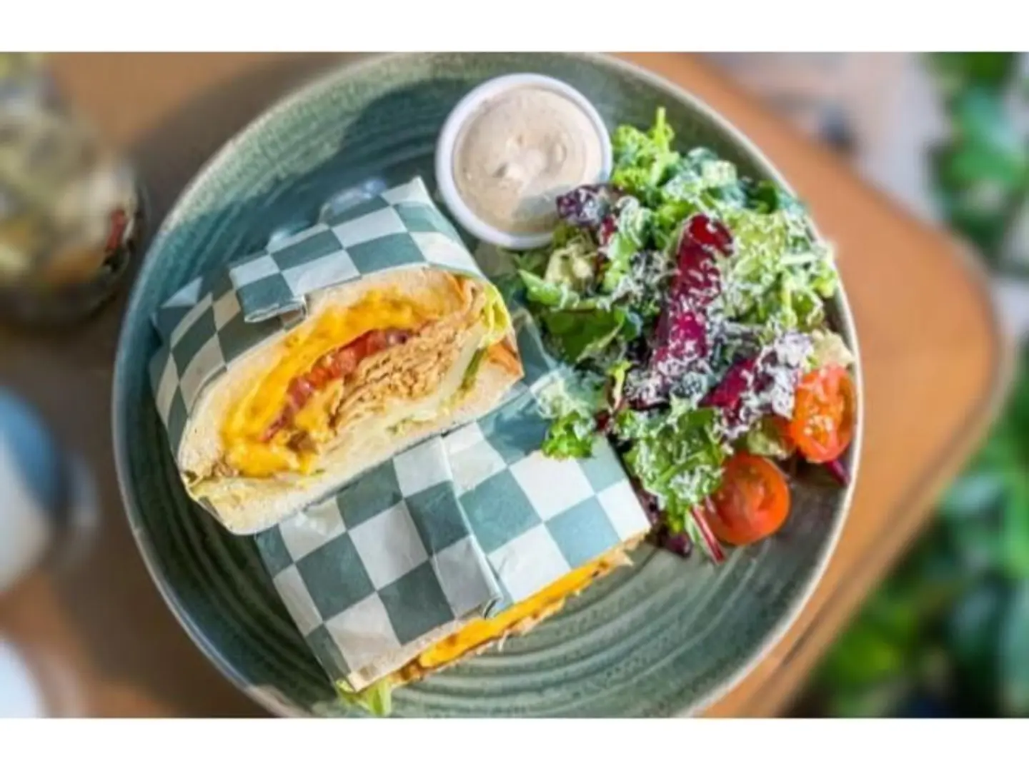 كلوب ساندويتش الدجاج