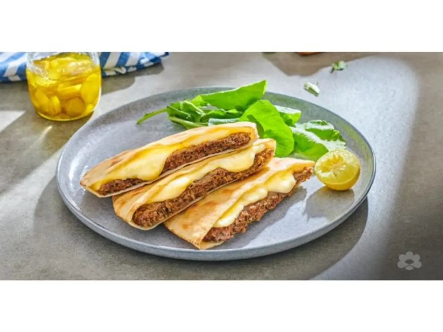 Meat Arais With Cheese