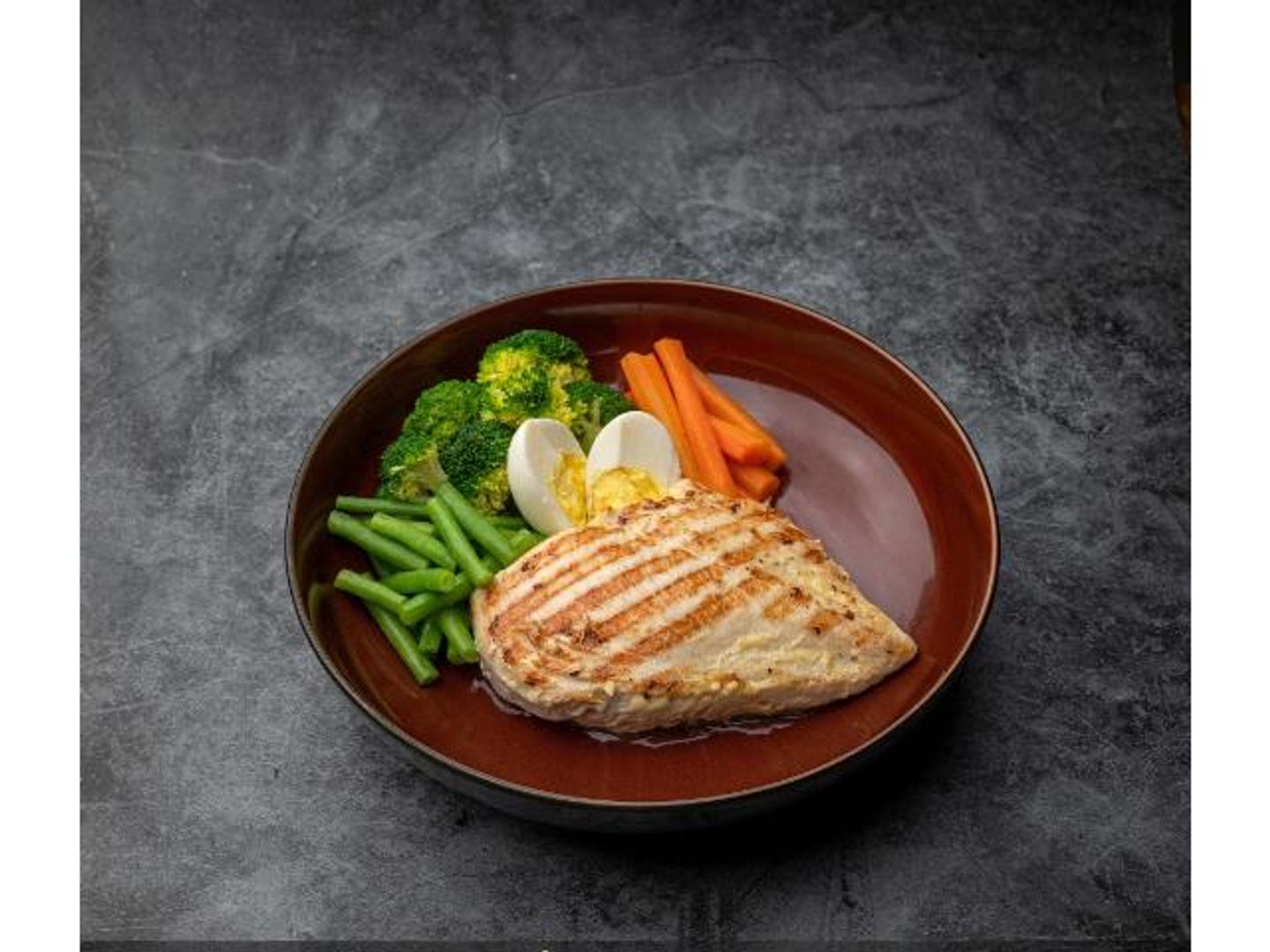 Grilled Chicken Breast And Steamed Vege.