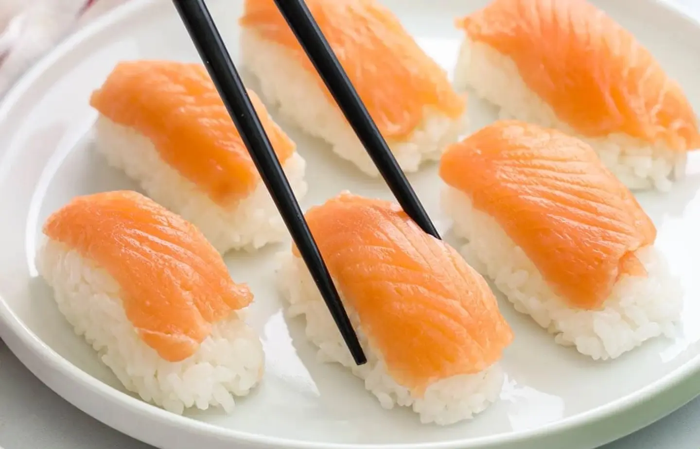 Salmon Nigiri