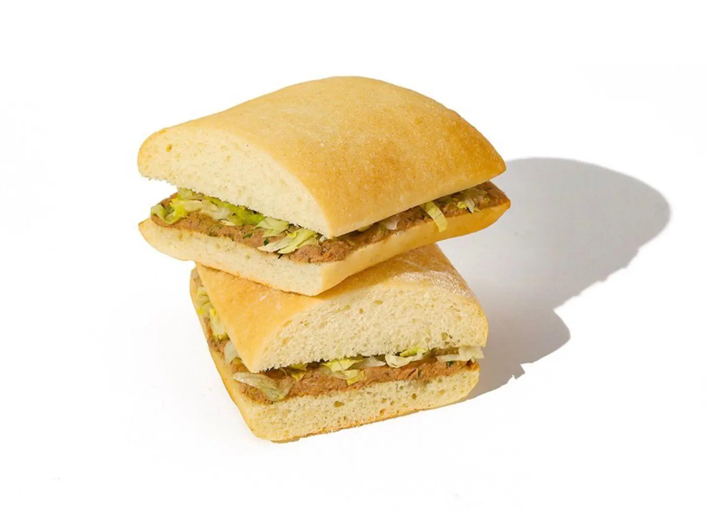 ساندوتش تونة