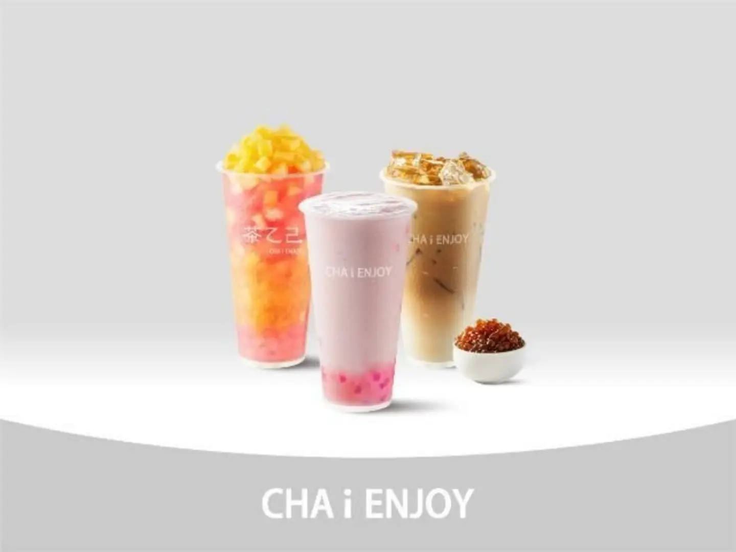 شاي الربيع بأربعة فصول مع الخوخ الأصفر