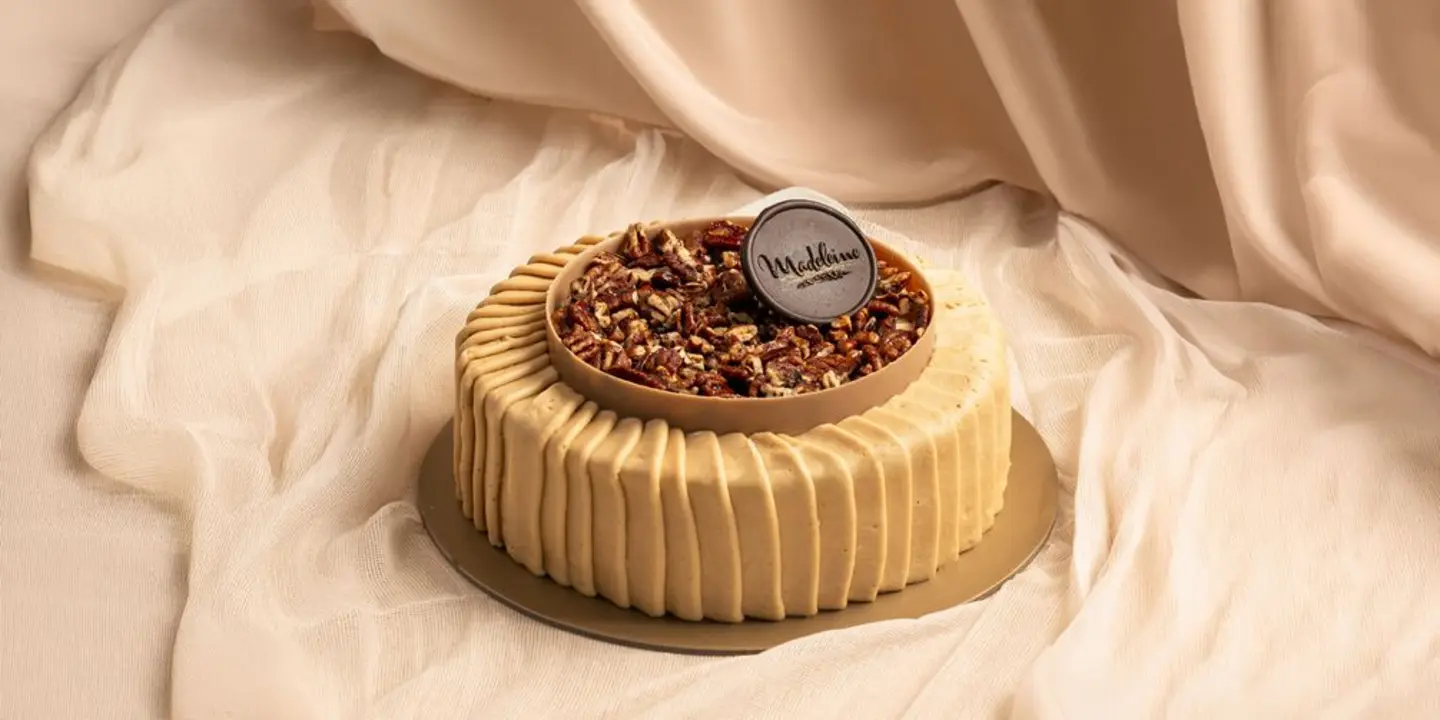 Big Carrot Caramel Pecan Cake
