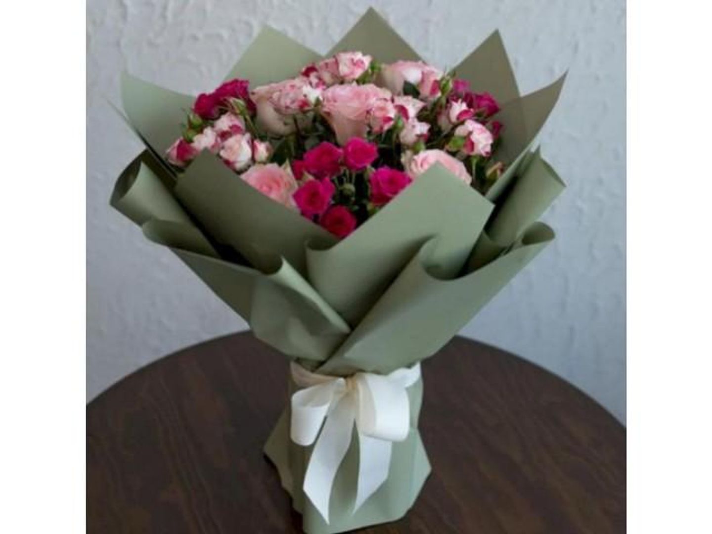 Natural Rose Bouquet