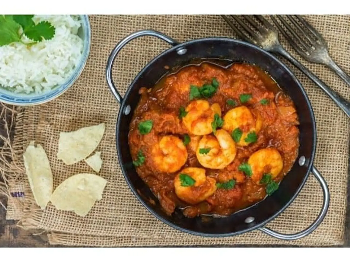 طاجن جمبري صوص أحمر و أرز