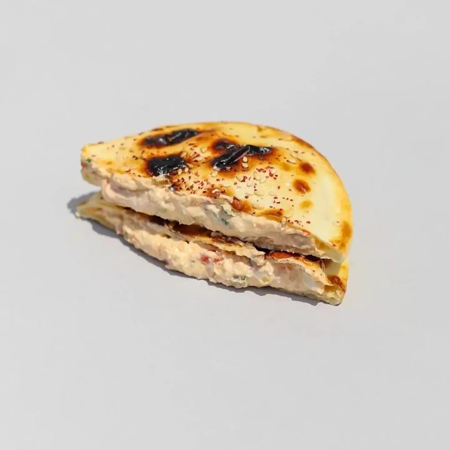 فطيرة مشكل اجبان مدور