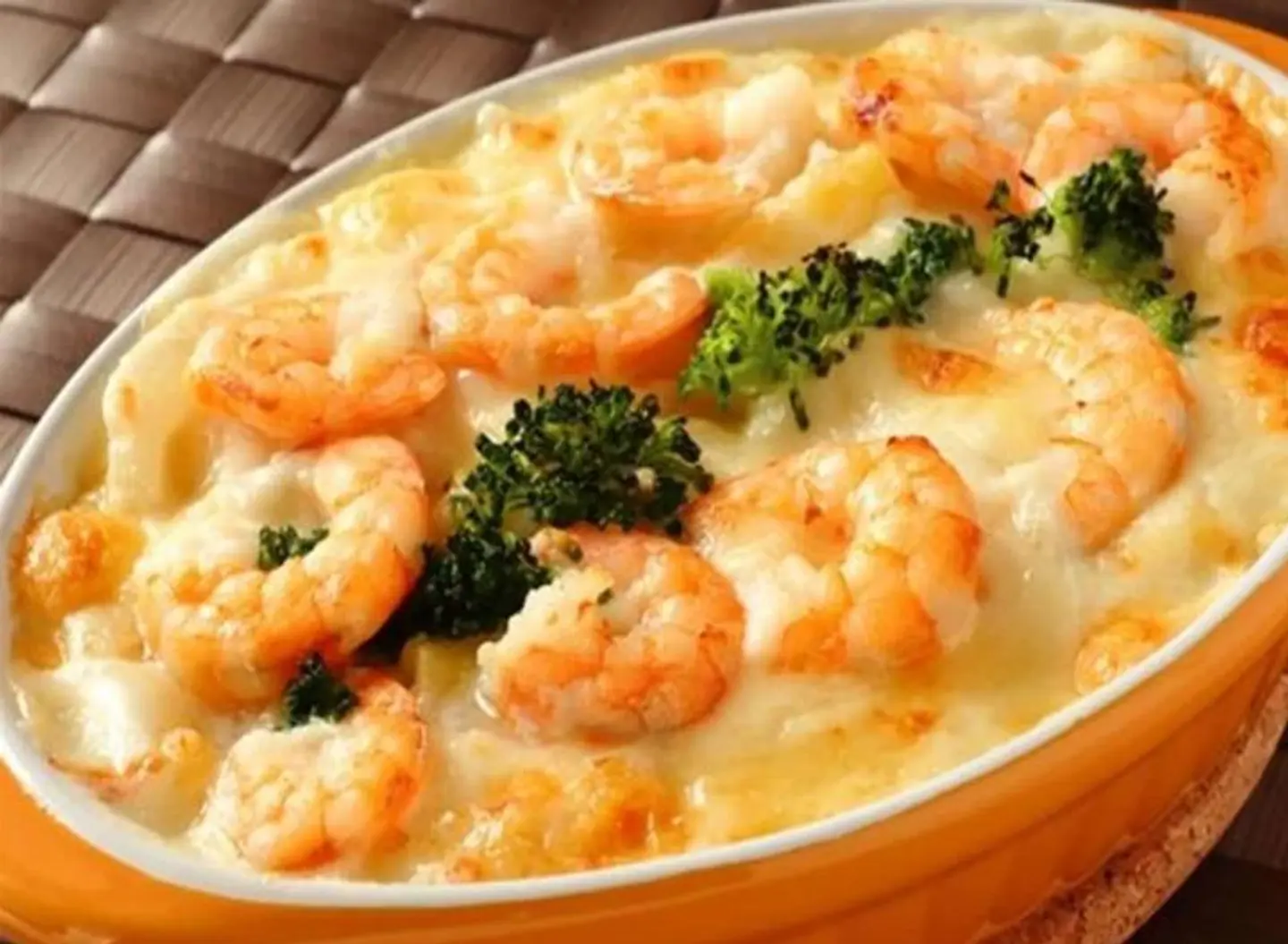 طاجن جمبري بشيميل بالجبن