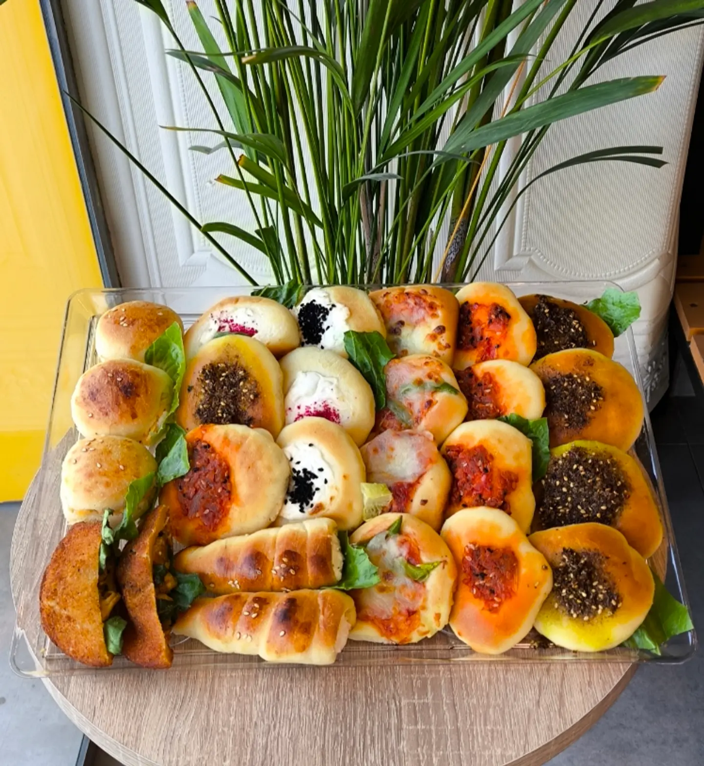 فطاير وسط الجوهرة