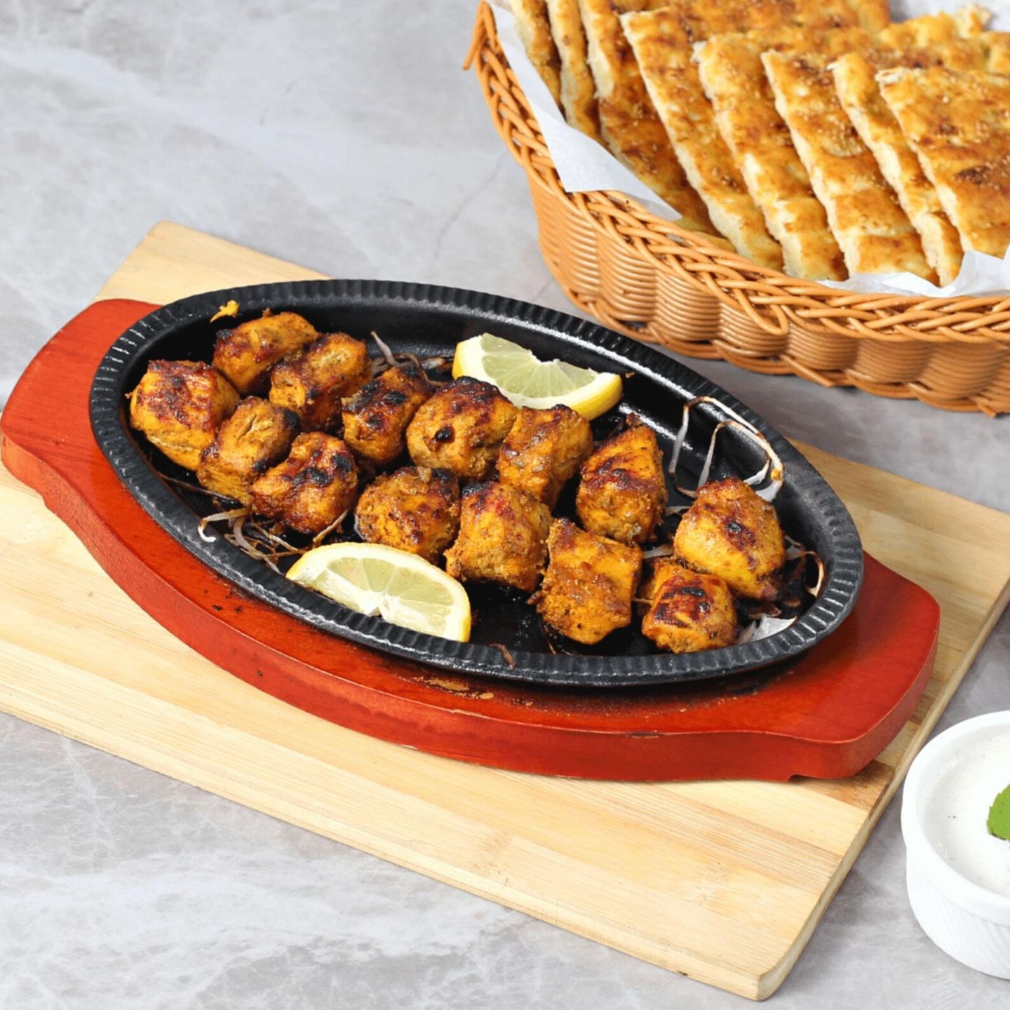 دجاج تكا (بونلس)