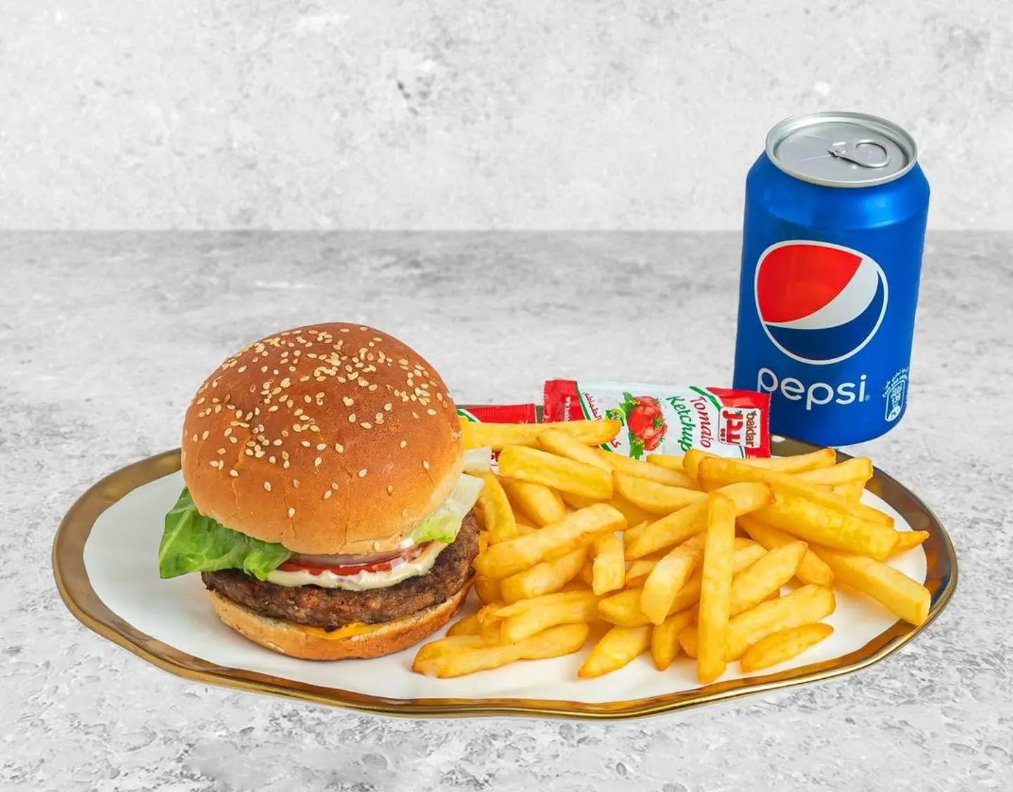 وجبة برجر بالجبن