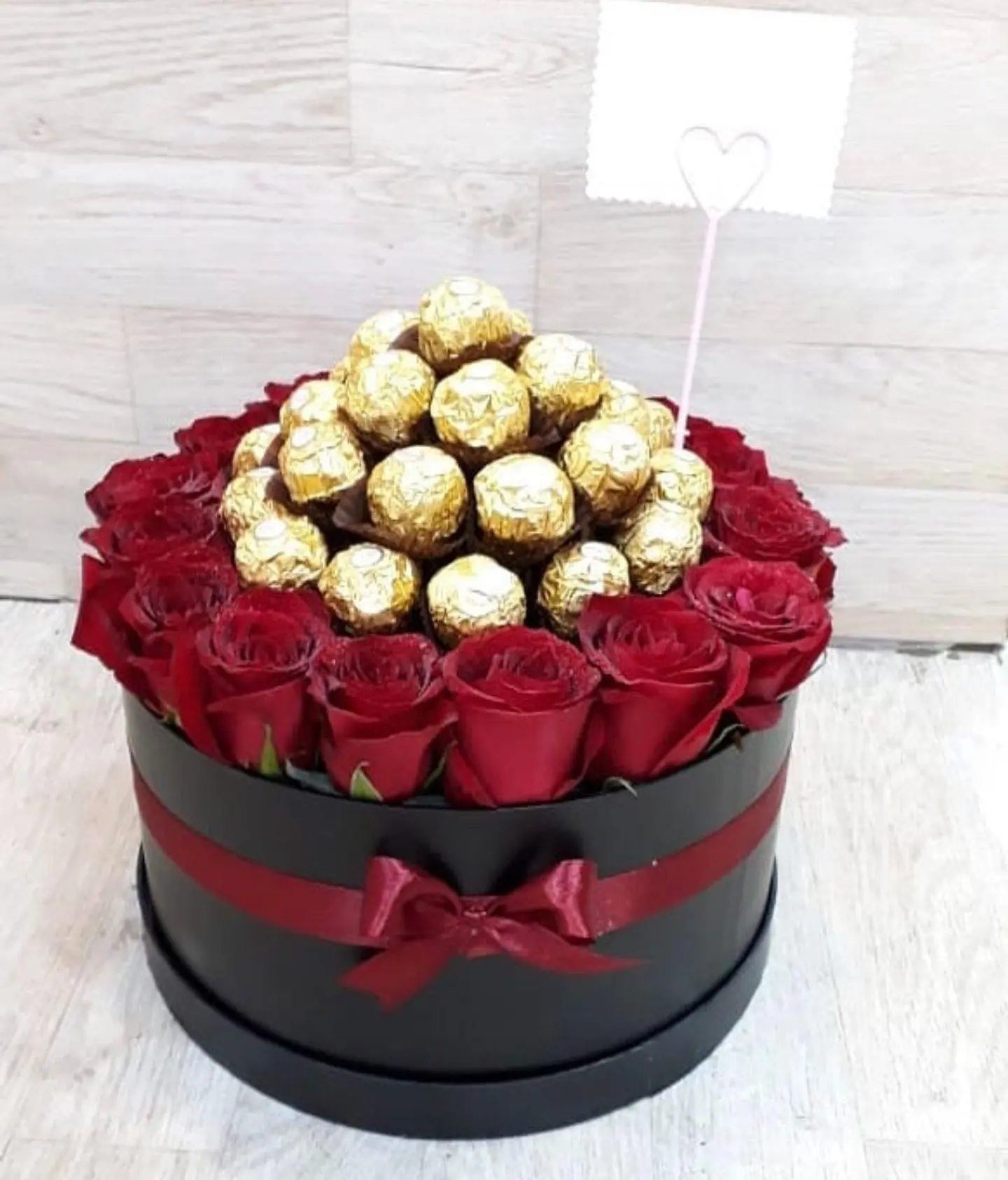 Rocher Box
