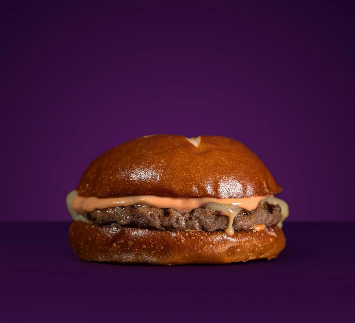 برجر حاشي مدخن