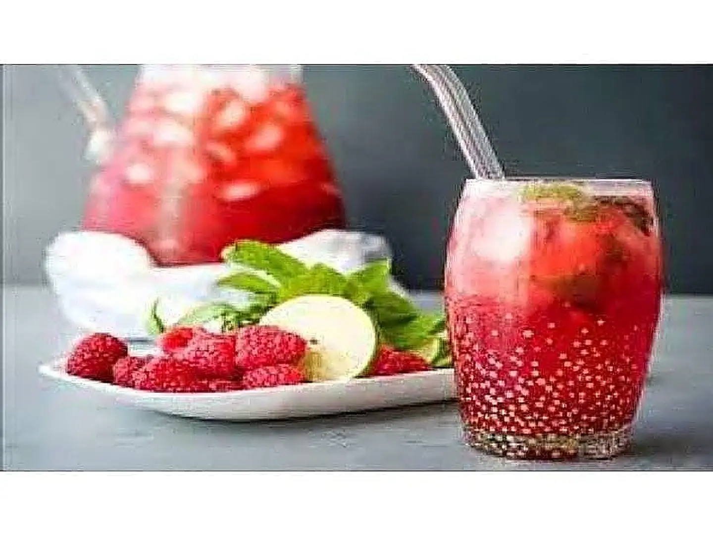 Red Berry Mojito