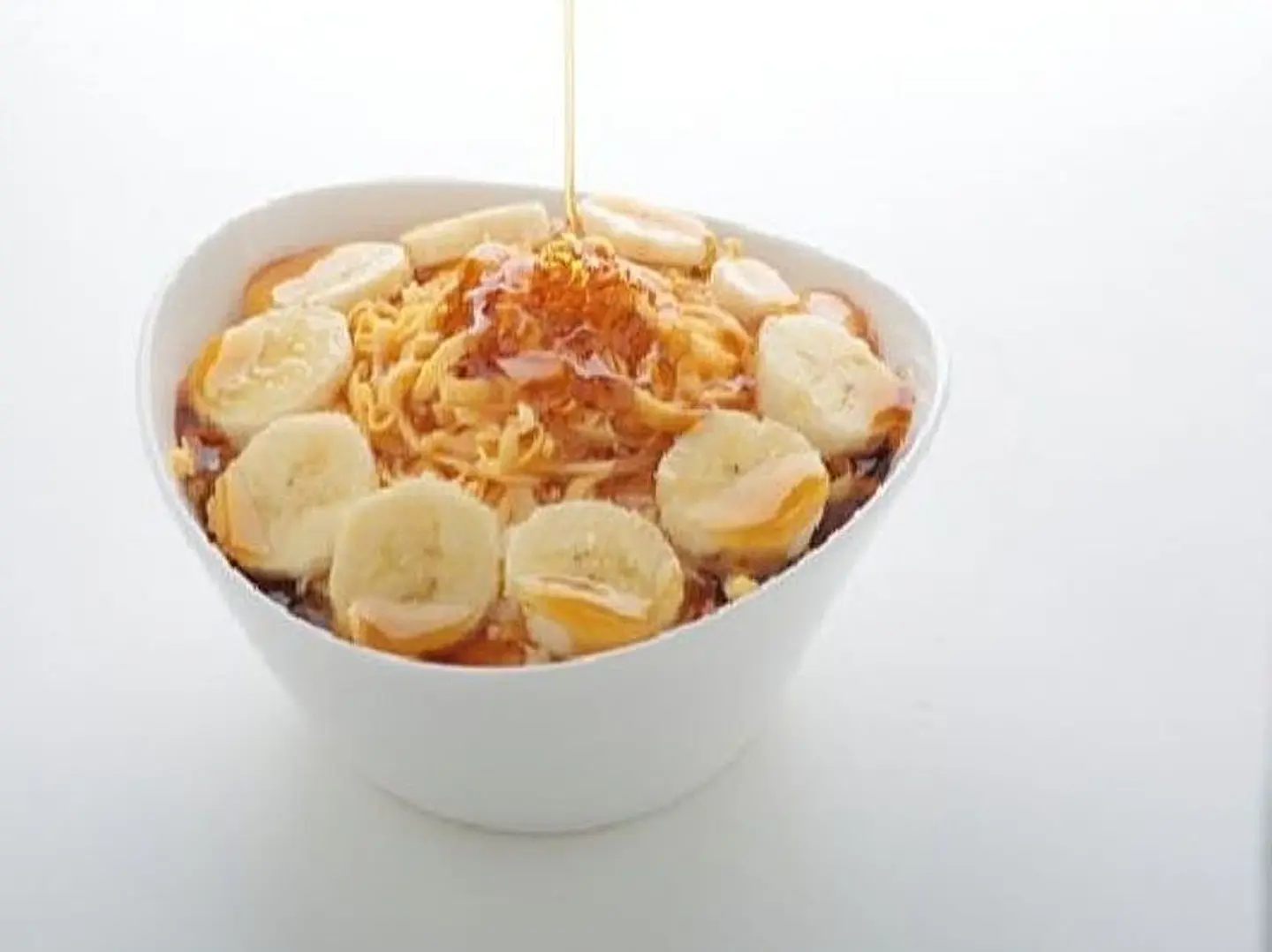 Fancy Areekah With Banana Slices