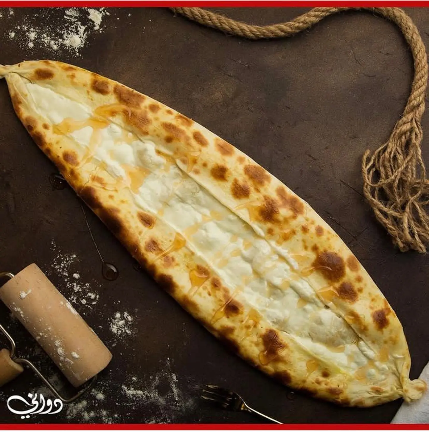 لبنة مع عسل