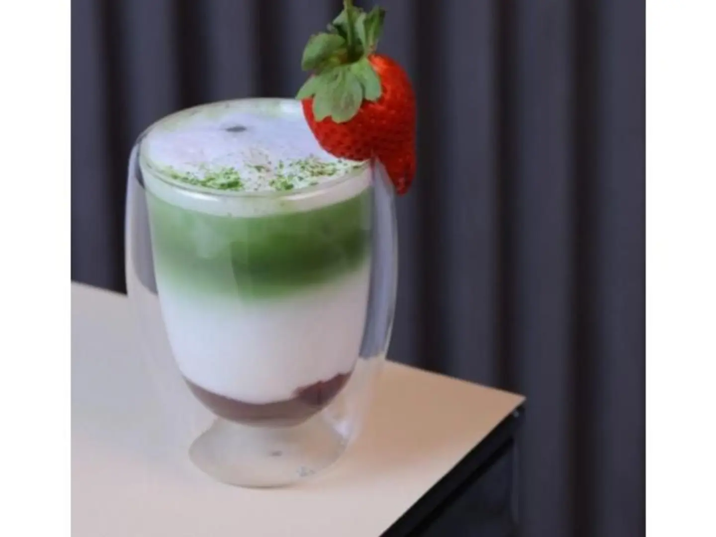 ماتشا فراولة