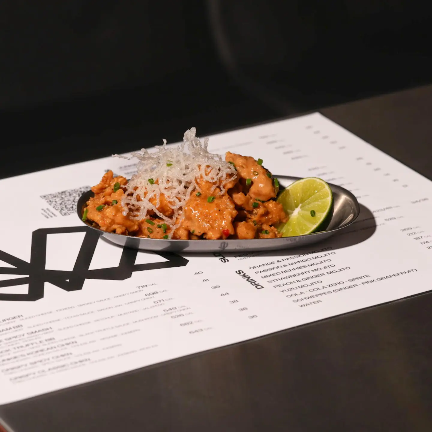 ديفيل تشكن بايتس